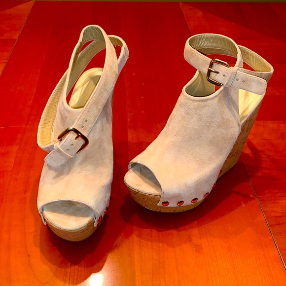 Stuart Weitzman Shoes - Stuart Weizmann classic wedge platform shoes